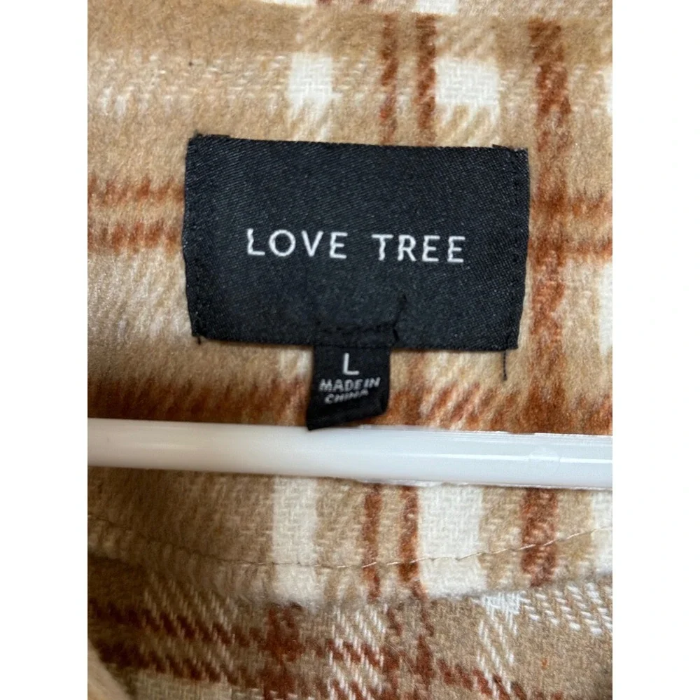 Love Tree Tan White Plaid Button Front Shacket Shirt Jacket Large 80073JY